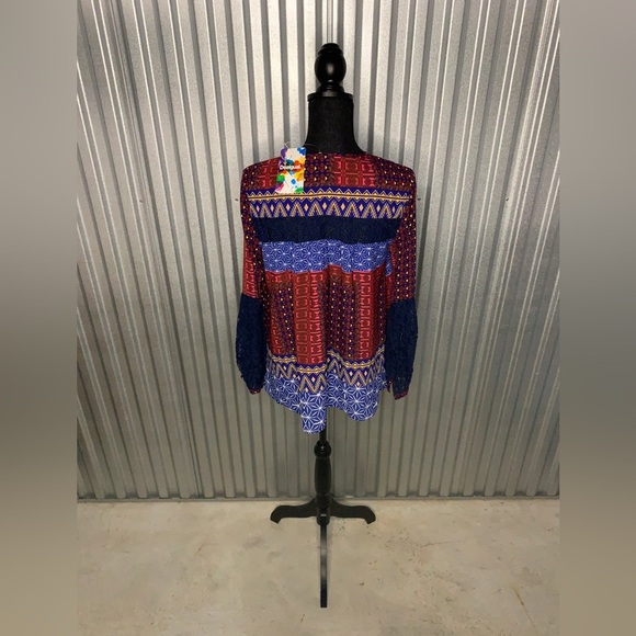 Women’s NWT Desigual Red Blue Yellow Button Up Long Sleeve Blouse Size Medium - Picture 4 of 5
